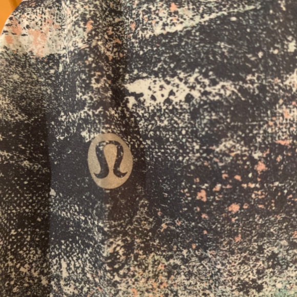 Paint Splatter Lululemon Leggings Size 4 - Picture 4 of 5